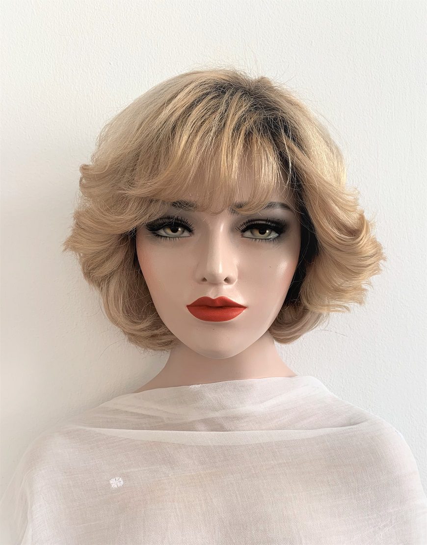 Model: Marilyn